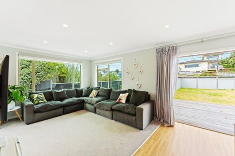 Photo of property in 50 Seaview Road, Paraparaumu Beach, Paraparaumu, 5032