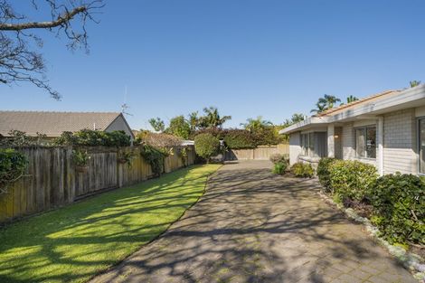 Photo of property in 10 Laburnum Glen, Mount Maunganui, 3116