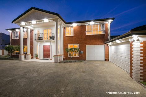 Photo of property in 18 Mansion Court, West Harbour, Auckland, 0618