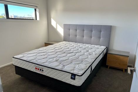 Photo of property in 2/45 Division Street, Riccarton, Christchurch, 8041