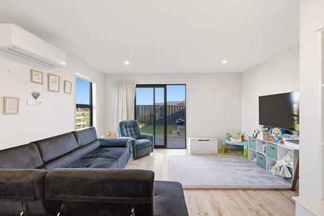 Photo of property in 24 Fairhall Street, Rolleston, 7615