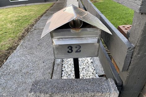 Photo of property in 32 Ihaia Street, Waitara, 4320