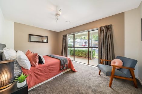 Photo of property in 7 King Charles Drive, Kingsley Heights, Upper Hutt, 5018