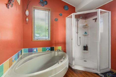 Photo of property in 159 Pukehina Parade, Pukehina, Te Puke, 3189