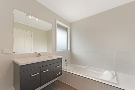 Photo of property in 19 Petra Way, Upper Moutere, 7173