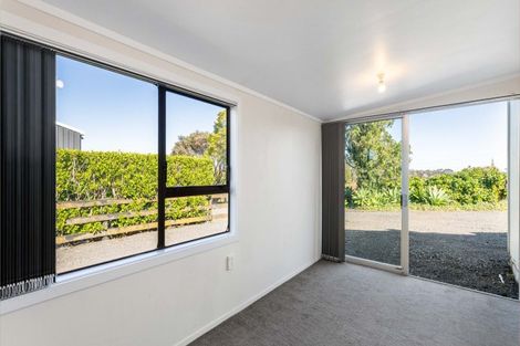 Photo of property in 72 Ruebe Road, Buckland, Pukekohe, 2677