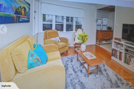 Photo of property in 198 Lake Road, Belmont, Auckland, 0622