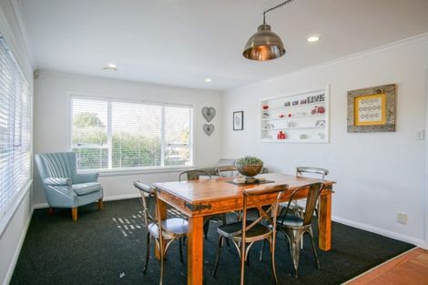 Photo of property in 86 Fitzroy Street, Terrace End, Palmerston North, 4410