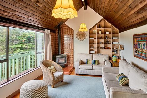 Photo of property in 45 Fyvie Avenue, Tawa, Wellington, 5028