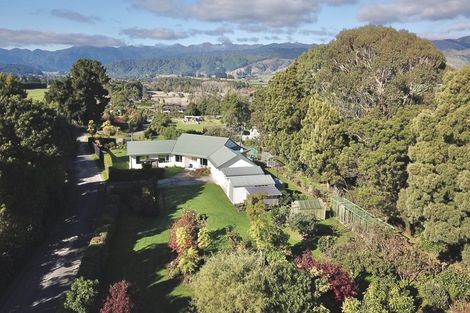 Photo of property in 6 Riveredge Terrace, Ohau, Levin, 5570