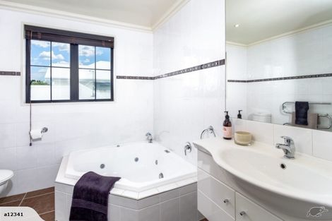 Photo of property in 15 Riverbank Road, Northwood, Christchurch, 8051