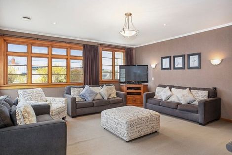 Photo of property in 418 Tay Street, Turnbull Thomson Park, Invercargill, 9810