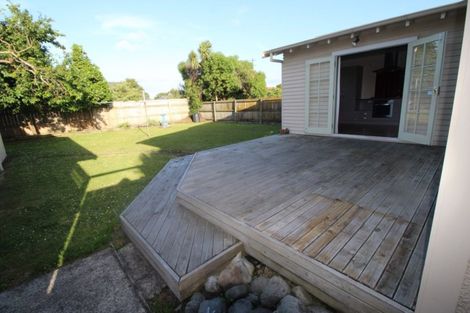Photo of property in 19 Martin Street, Palmerston North, 4414
