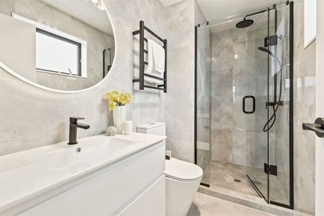 Photo of property in 19 Konoba Avenue, Kumeu, 0810