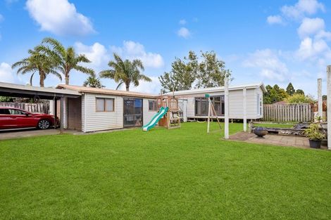 Photo of property in 11 Gibson Road, Tuakau, 2121