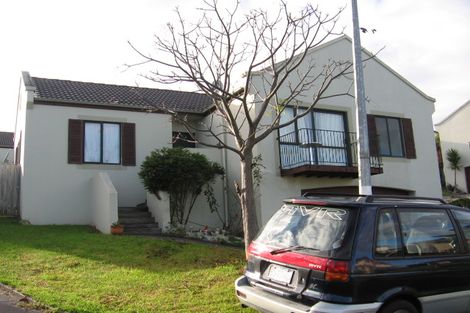Photo of property in 10 Astelia Place, Goodwood Heights, Auckland, 2105