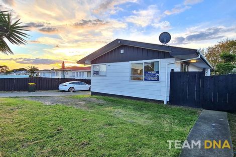 Photo of property in 1/19 Browns Road, Manurewa, Auckland, 2102