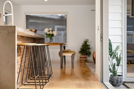 Photo of property in 57 Howards Drive, Lake Hayes, Queenstown, 9304