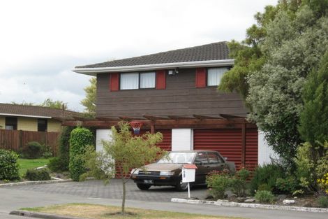 Photo of property in 12 Juniper Place, Burnside, Christchurch, 8053