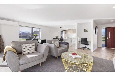 Photo of property in 26 Foster Place, Amberley, 7410