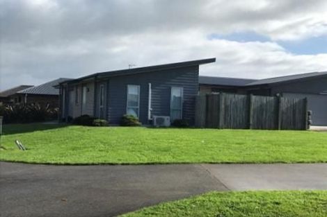 Photo of property in 9 Hector Drive, Rototuna North, Hamilton, 3210