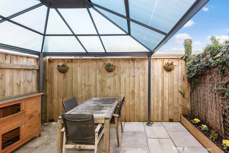 Photo of property in 2/21 Islington Street, Trentham, Upper Hutt, 5018