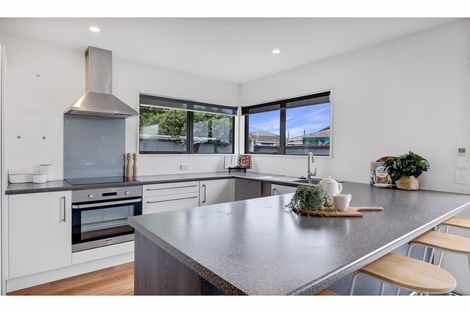 Photo of property in 2/49 Castletown Place, New Brighton, Christchurch, 8083