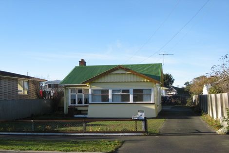 Photo of property in 2/63 Lonsdale Street, New Brighton, Christchurch, 8083