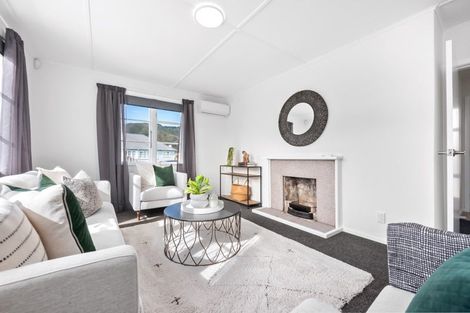 Photo of property in 2 Meldrum Street, Naenae, Lower Hutt, 5011