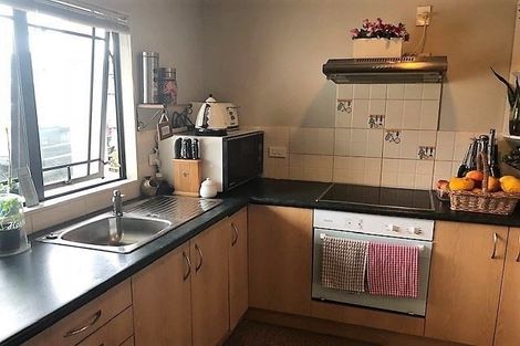 Photo of property in 11 Brittany Drive, Henderson, Auckland, 0612