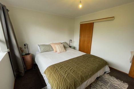 Photo of property in 4/50 Paynters Avenue, Strandon, New Plymouth, 4312