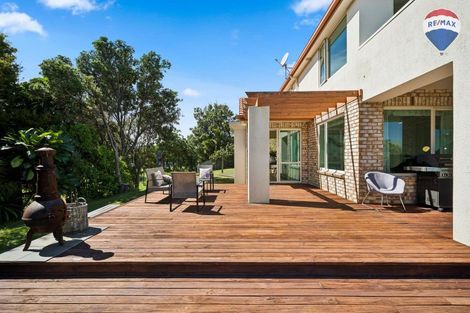 Photo of property in 15 Compass Court, Paraparaumu, 5032