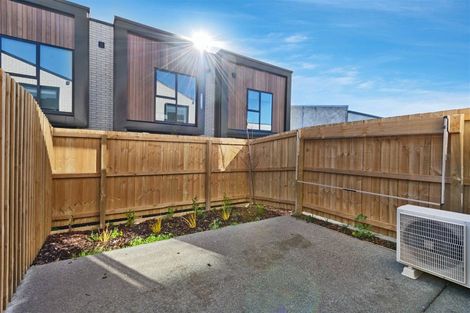 Photo of property in 5/325 Lincoln Road, Addington, Christchurch, 8024