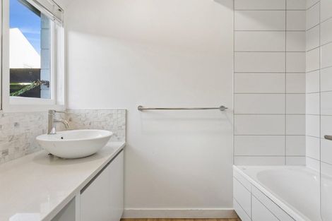 Photo of property in 10a Office Road, Merivale, Christchurch, 8014