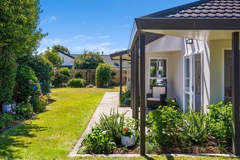 Photo of property in 9a Karina Road, Merrilands, New Plymouth, 4312