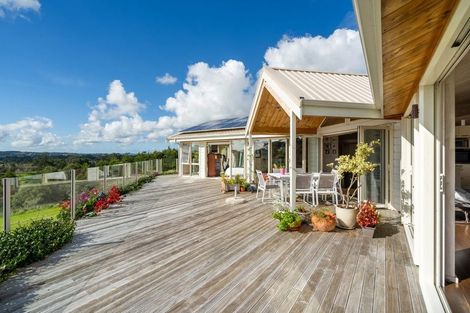 Photo of property in 133 Puke Road, Kumeu, 0891