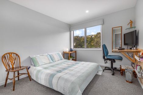 Photo of property in 40 Banks Boulevard, Whitby, Porirua, 5024