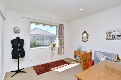 Photo of property in 27 Tutton (pvt) Mews, Rangiora, 7400