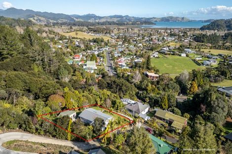 Photo of property in 121 James Street, Coromandel, 3506