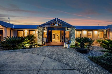 Photo of property in 1058 Mangorei Road, Mangorei, New Plymouth, 4371