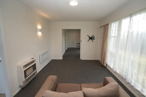 Photo of property in 19 Rhodes Drive, Kelvin Grove, Palmerston North, 4414
