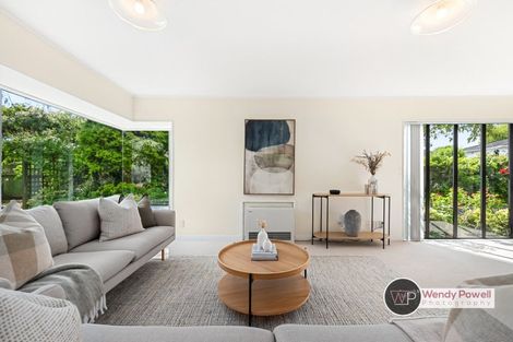 Photo of property in 4 Sutherland Avenue, Silverstream, Upper Hutt, 5019