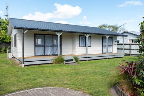 Photo of property in 13 Reeves Close, Fairview Downs, Hamilton, 3214