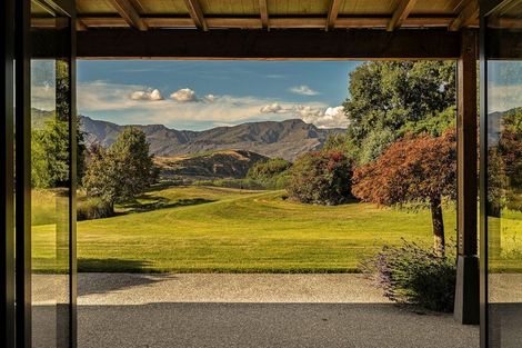 Photo of property in 73 Alec Robins Road, Lake Hayes, Queenstown, 9371