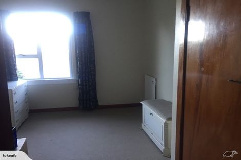 Photo of property in 25 Hori Street, Vogeltown, New Plymouth, 4310