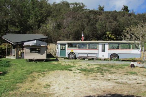 Photo of property in 1712 State Highway 7, Arnold Valley, Dobson, 7872