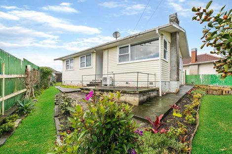 Photo of property in 44 Tyrone Street, Otara, Auckland, 2023