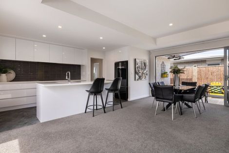 Photo of property in 71 The Boulevard, Papamoa Beach, Papamoa, 3118