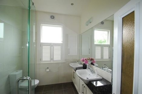 Photo of property in 21 Upland Road, Kelburn, Wellington, 6012