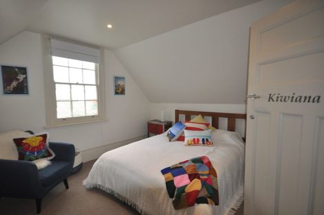 Photo of property in 32 Carrington Street, New Plymouth, 4310